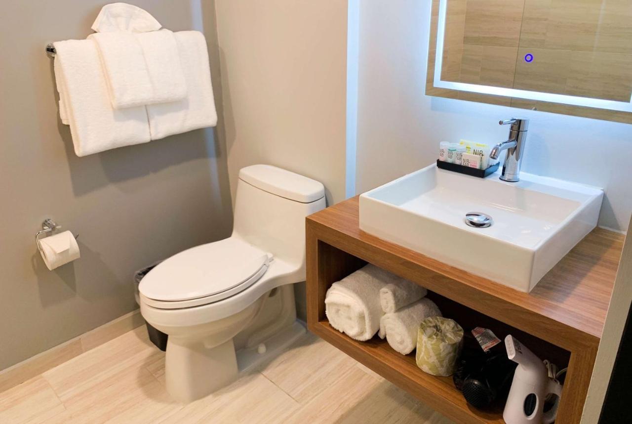 Tryp By Wyndham มายาเกซ ภายนอก รูปภาพ
